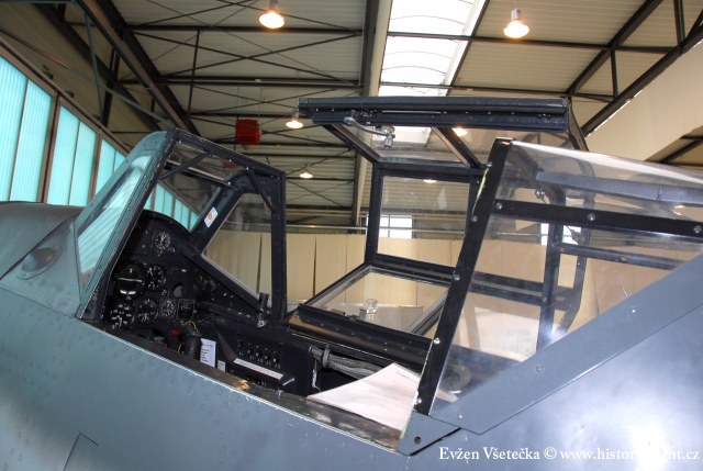 Messerschmitt Bf 109G-4 (7).jpg